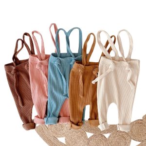 salopette tricot bébé